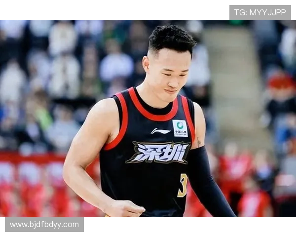贺希宁荣膺CBA常规赛MVP殊荣